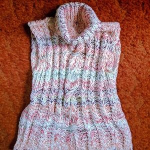 WE Knitted Sweater Vest